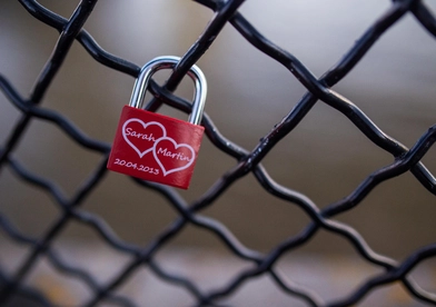 mana.spb.ru- wedding-padlock